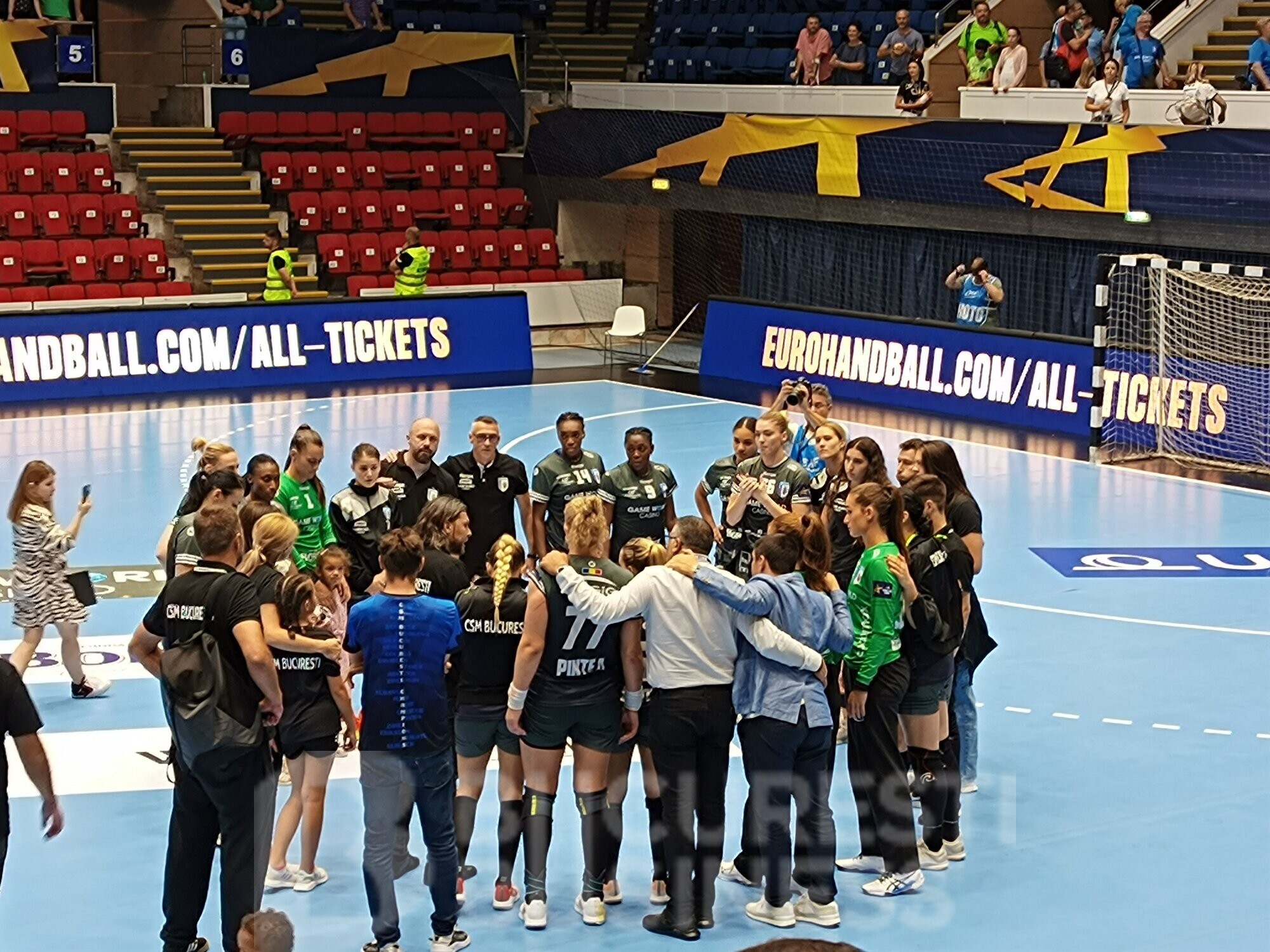 CSM Bucuresti, calificare directa in sferturile de finala ale EHF Champions League. Cristina Neagu a reusit golul 1000 in aceasta competitie
